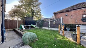 Photo 10- click for photo gallery